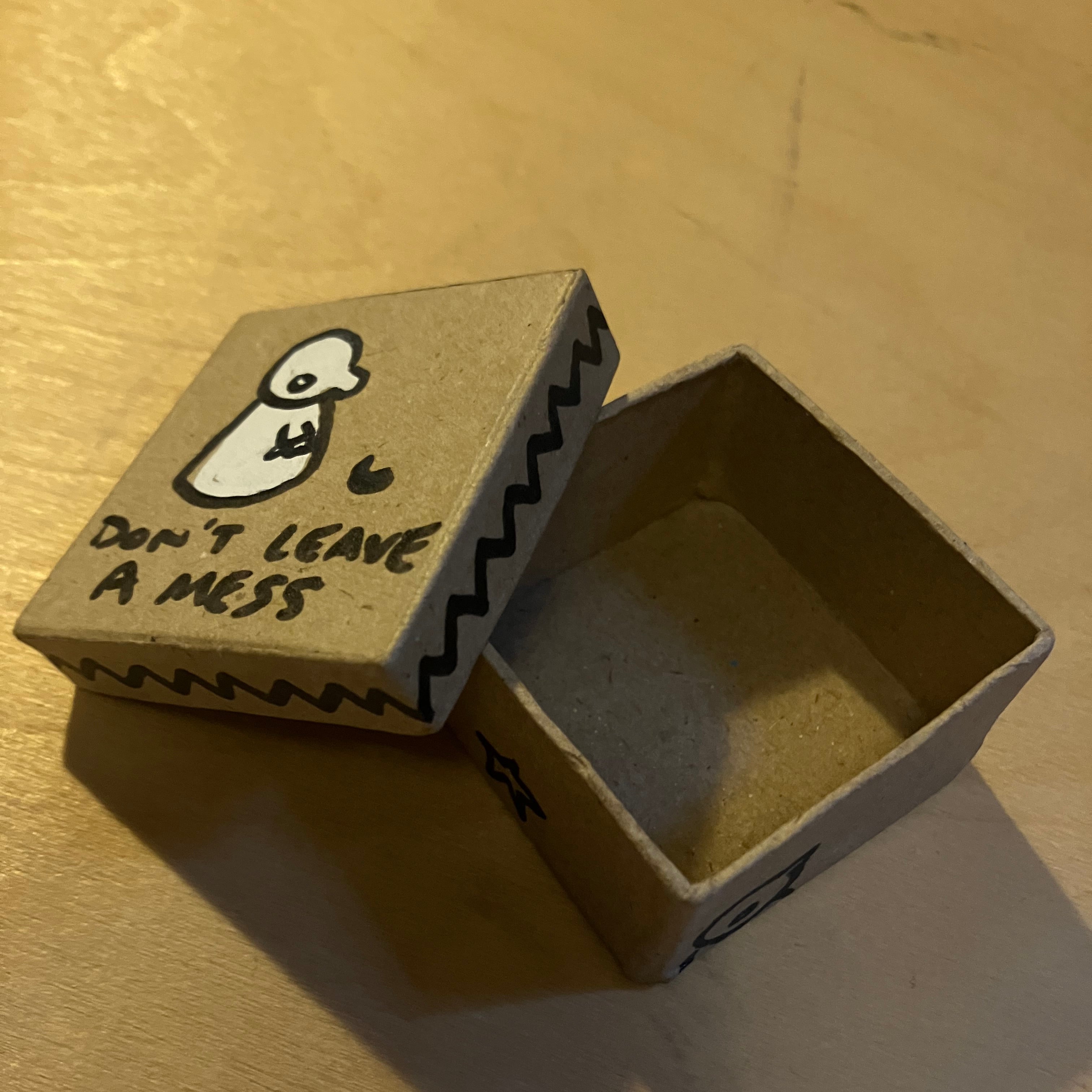 don’t leave a mess box