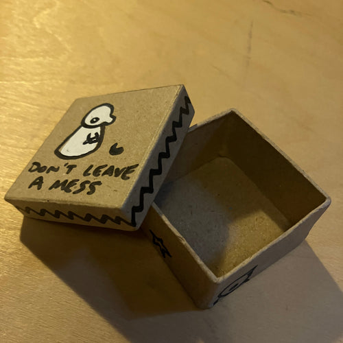 don’t leave a mess box